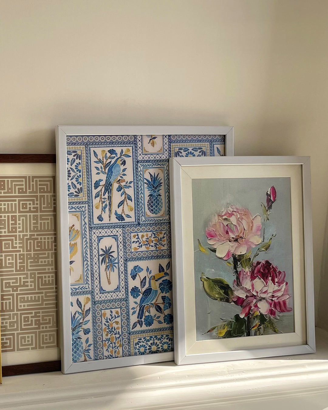 Close-up of Blue Jay frame highlighting frame texture and painting detail