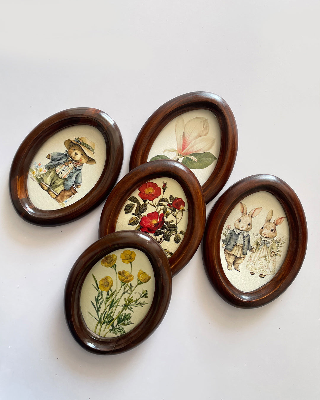 ALMOND FRAME