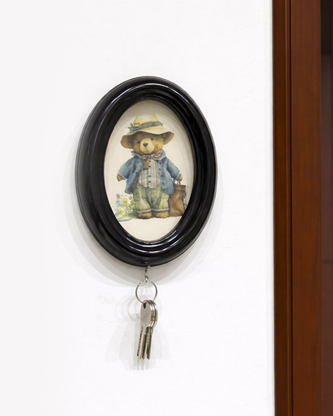 ALMOND FRAME KEY HOLDER