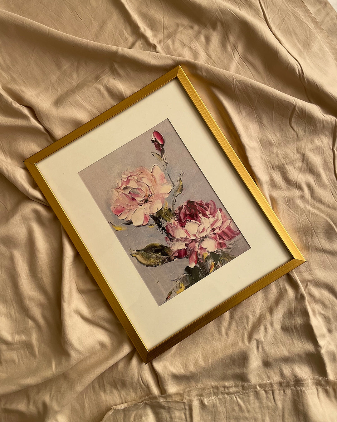 WHITE FLORAL